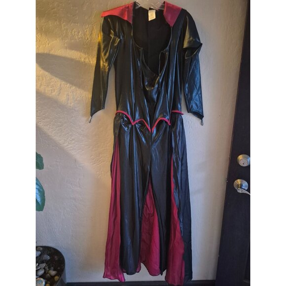 Dreamgirl Other - Dreamgirl Black & Red Vampiress Costume size 1X